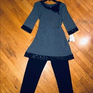NWT Tunic/Dress w/ Pull On Pants